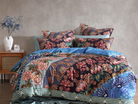 Decorah Quilt Cover Set by Logan and Mason Supply