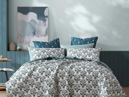 Serendipity Coverlet Set by Logan and Mason For Discount